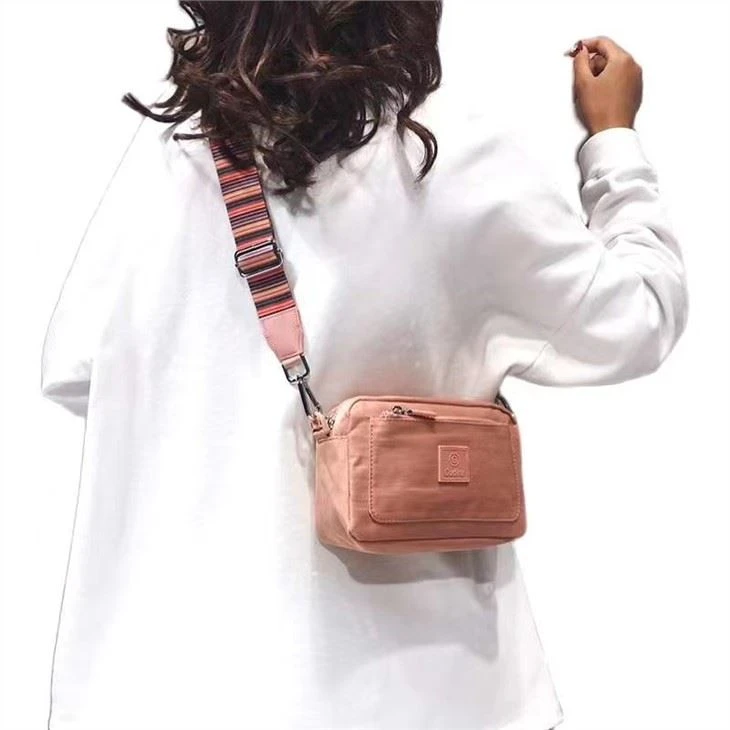 Ny nylon macaron farve kryds kropspose