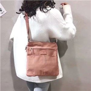 2020 Ny Nylon Macaron Color Shoulder Taske til kvinder